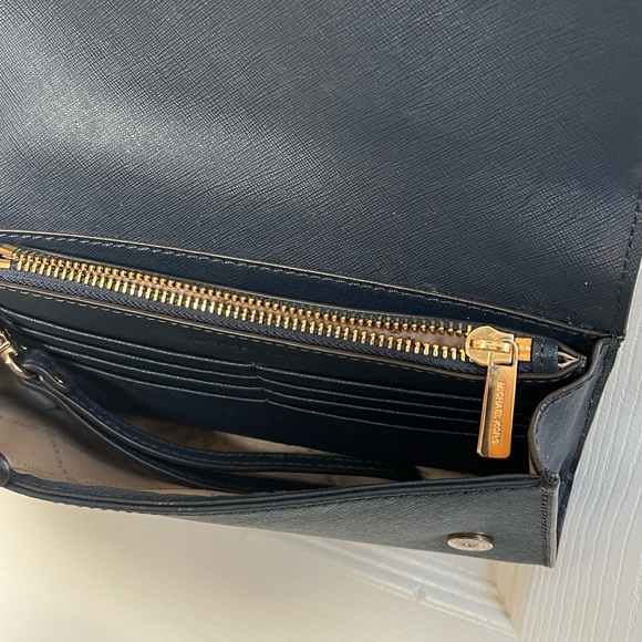 Michael Kors Navy Blue Crossbody with Gold Hardware - Picture 3 of 6